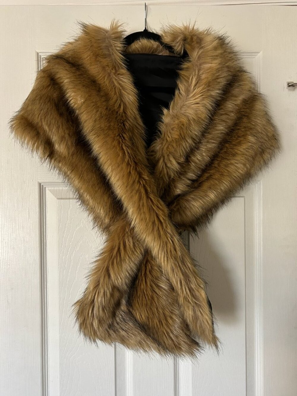 Caracilia Faux Fur Shawl Wrap (L)